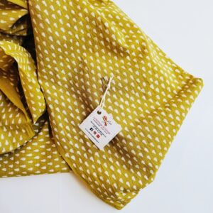 Foulard in cotone indiano fondo senape con micro fantasia bianca