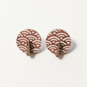 Orecchini Little round tree in legno e carta artigianale fondo panna con fantasia giapponese rosa antico